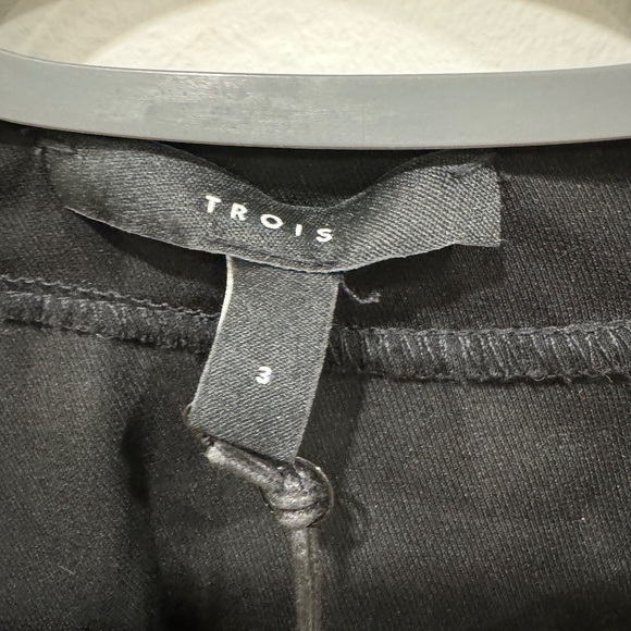 DRESS by TROIS THE LABEL - Picture 5 of 5